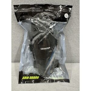 NEW Geekism Soccer Shin Guards Size Extra Small XS Youth Kids